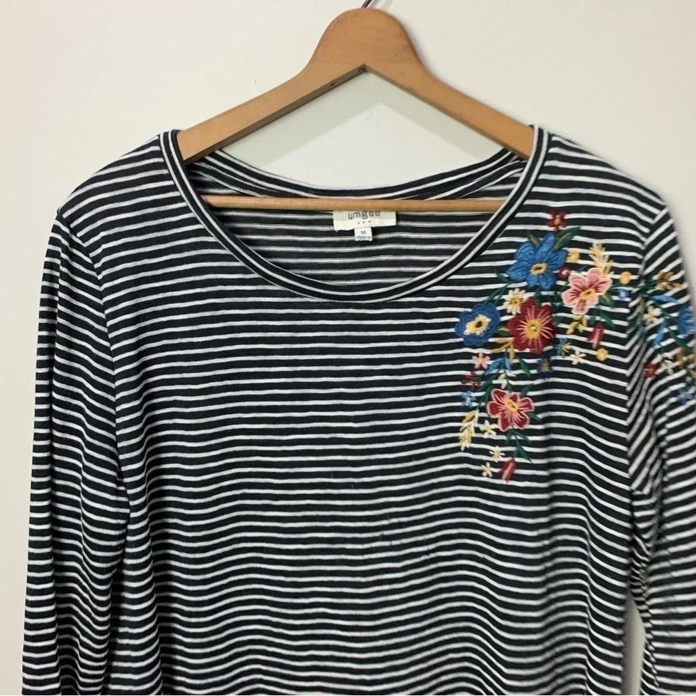 [Umgee] Black & White Striped Embroidered Floral 3/4 Sleeve Dress - Picture 2 of 7